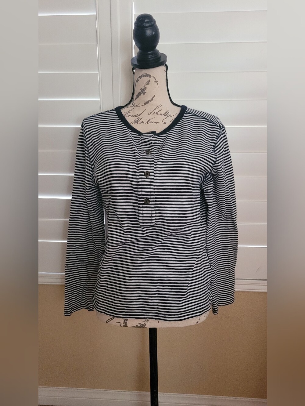 1 Call Out Banana Republic Dark Navy Blue & White Striped Long-Sleeve Henley Top